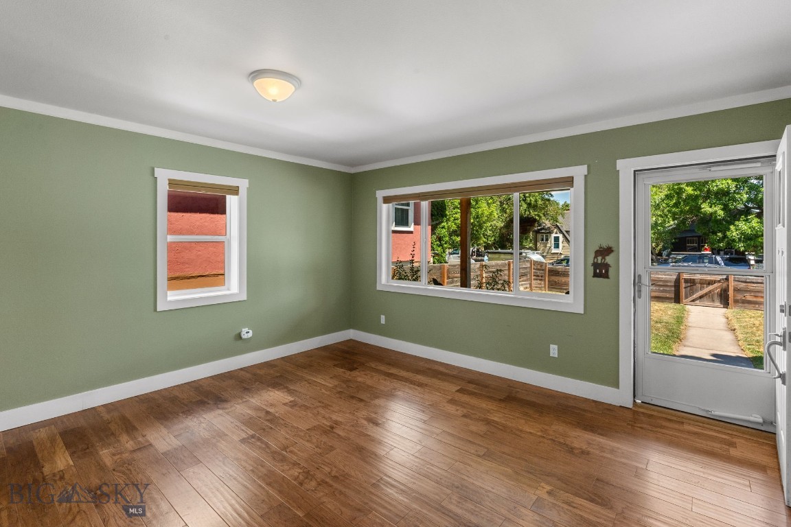 310 S 9th Street Property Photo 5
