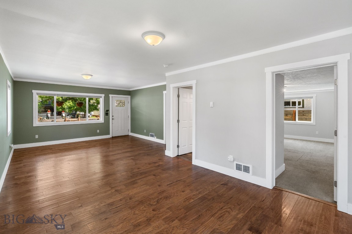 310 S 9th Street Property Photo 10