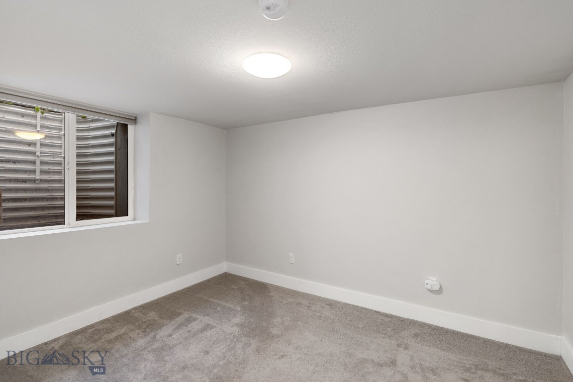 310 S 9th Street Property Photo 38