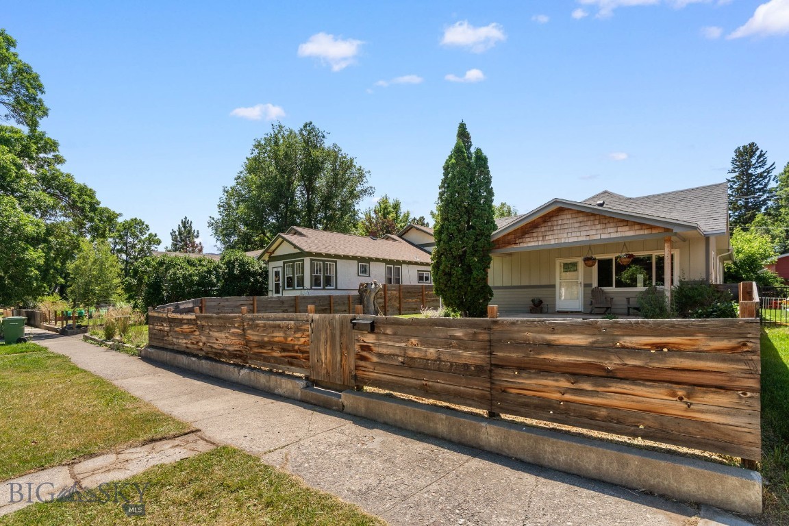 310 S 9th Street Property Photo 42