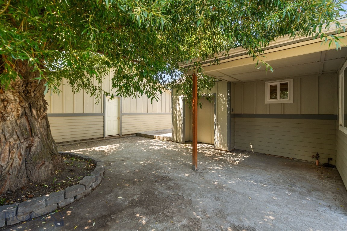 310 S 9th Street Property Photo 52