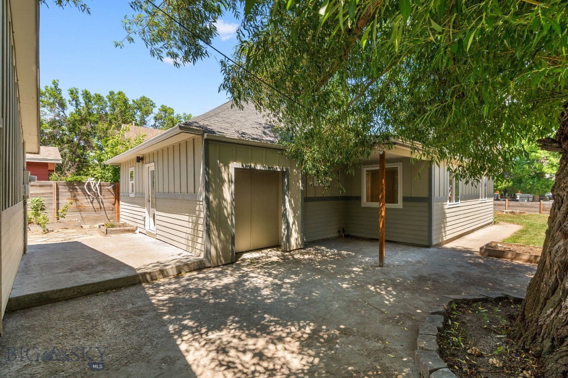 310 S 9th Street Property Photo 54