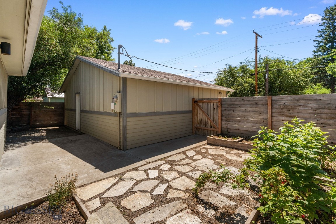 310 S 9th Street Property Photo 57