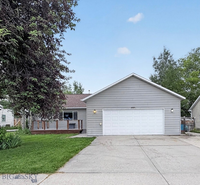 807 Spooner Road Property Photo 1