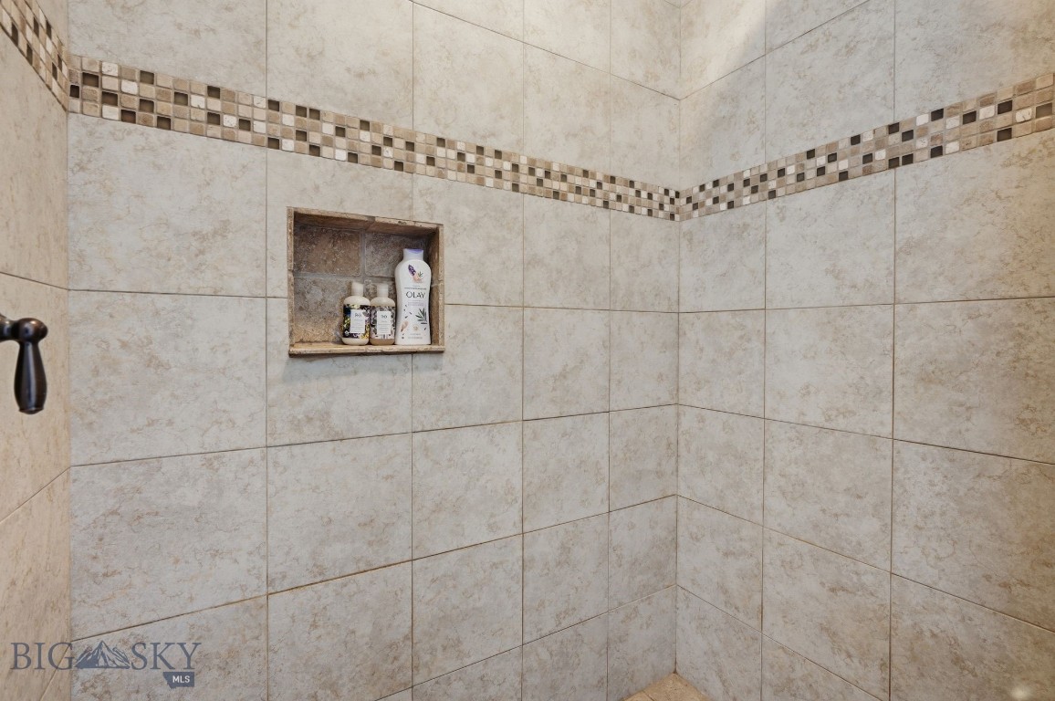 3314 S 28th Property Photo 22