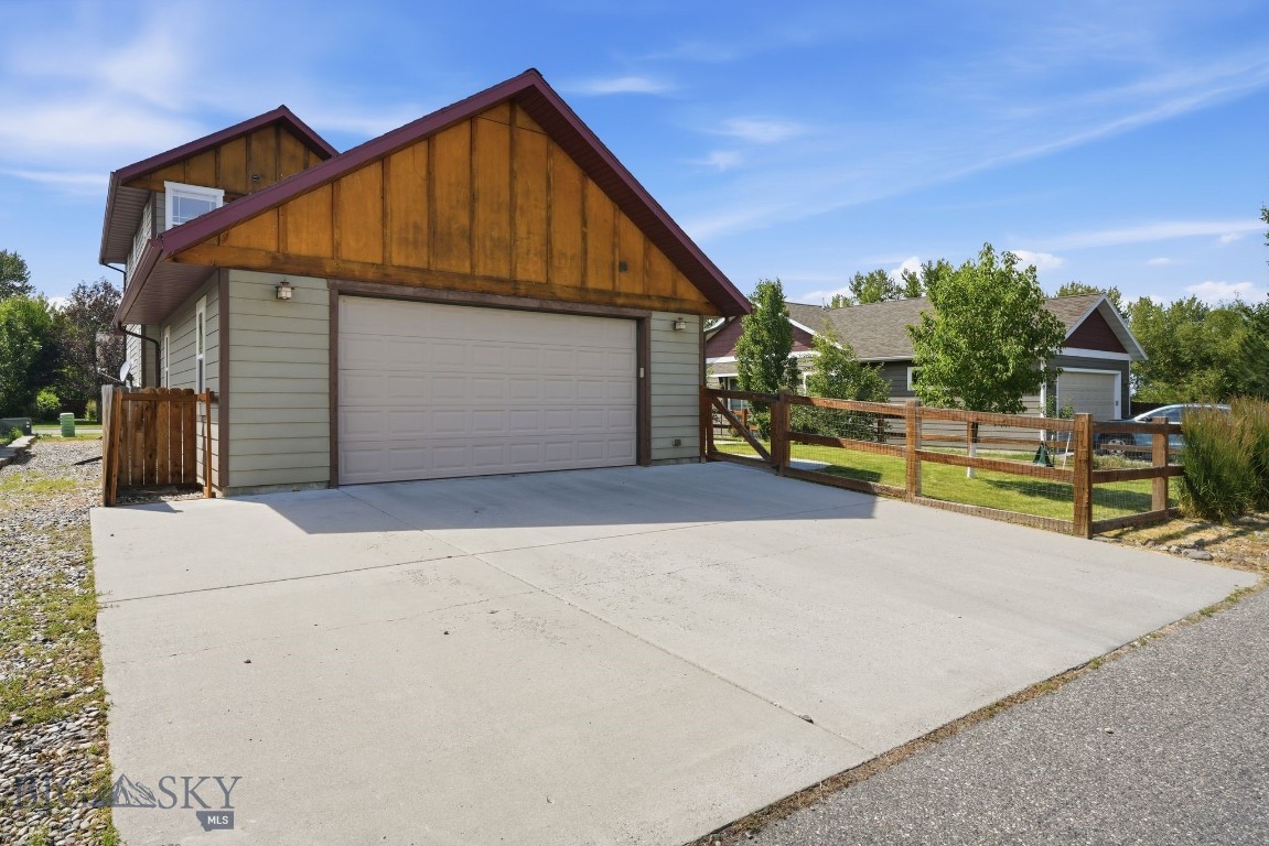 3314 S 28th Property Photo 42