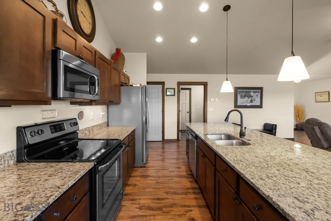 9850 Durston A Property Photo 16