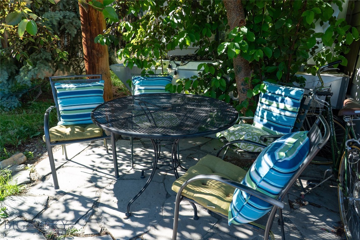 77 Aspen Leaf 9 Property Photo 4