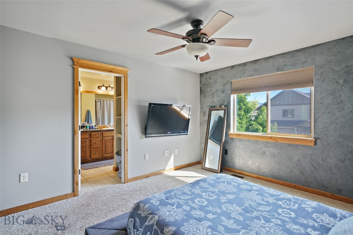 2935 Warbler Way B Property Photo 17