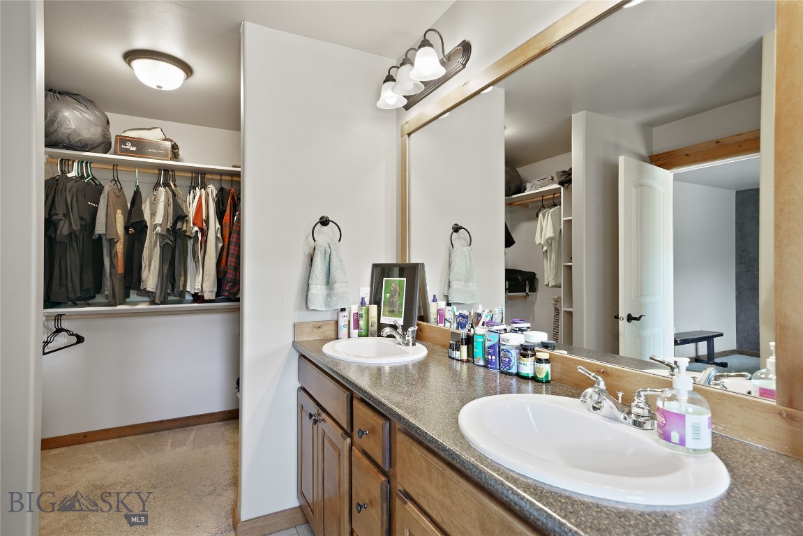 2935 Warbler Way B Property Photo 21