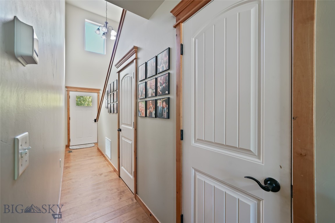 2935 Warbler Way B Property Photo 36