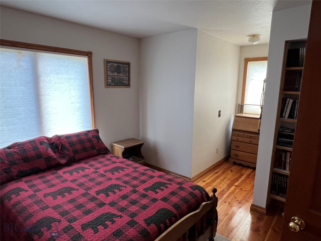5200 Bostwick Road Property Photo 11