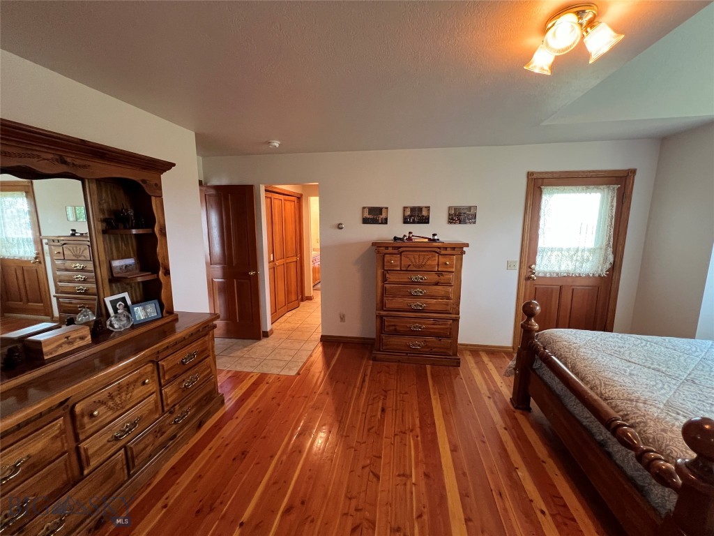5200 Bostwick Road Property Photo 14
