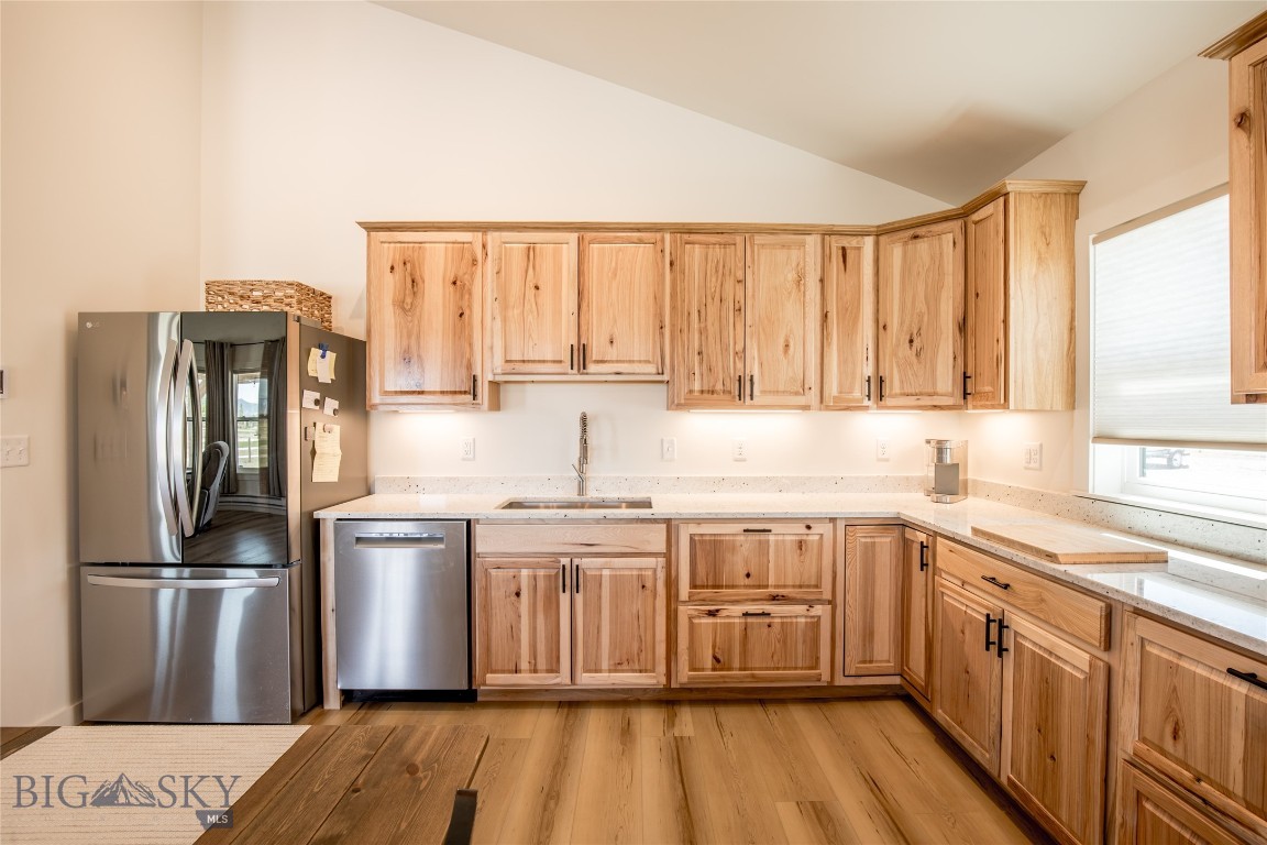 74 Sky View Drive Property Photo 11