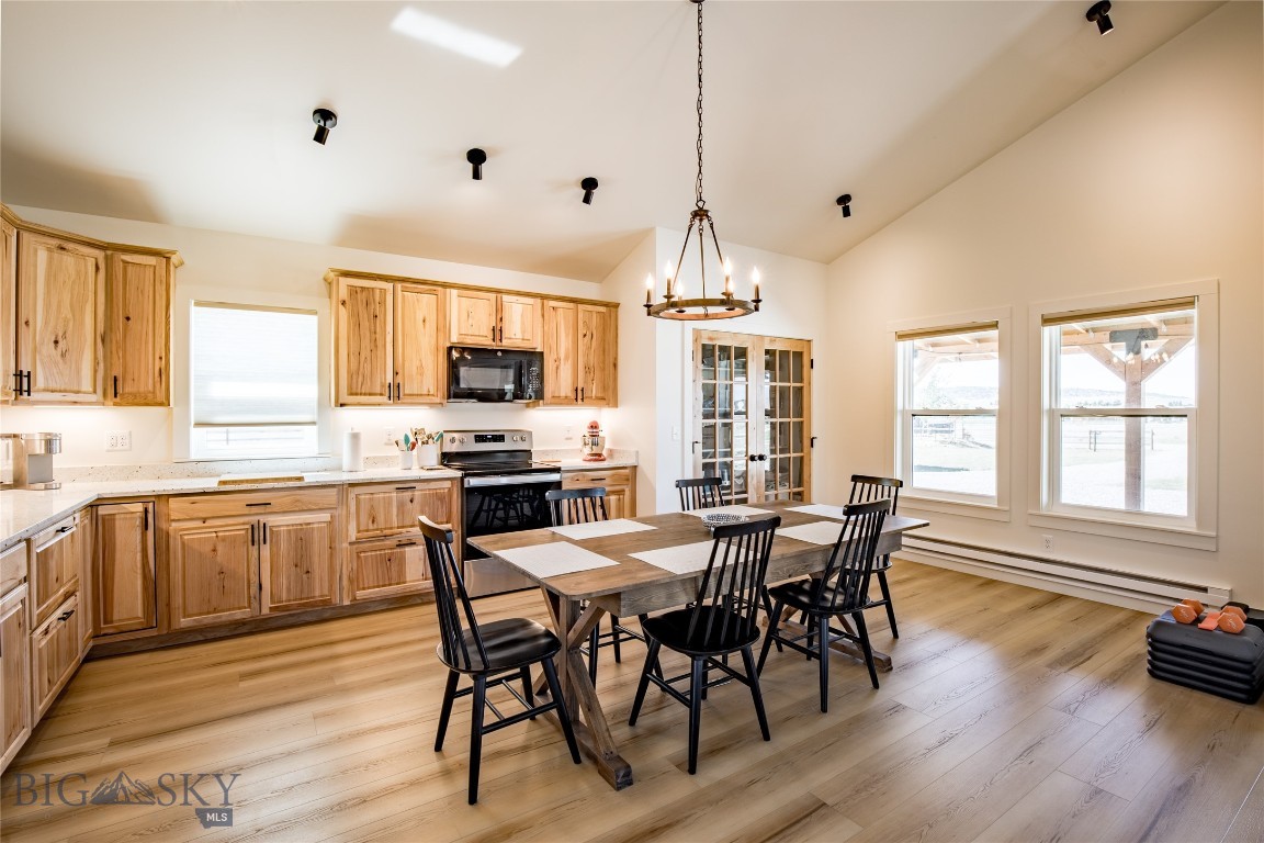 74 Sky View Drive Property Photo 14