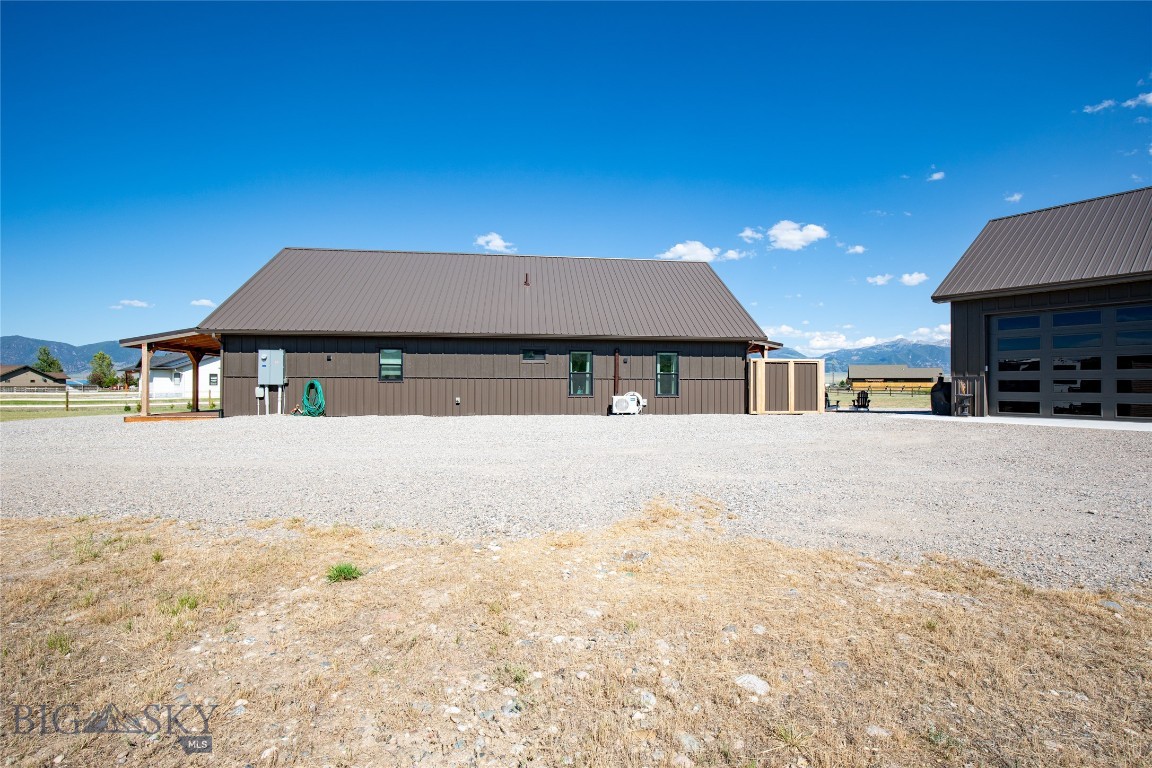 74 Sky View Drive Property Photo 49