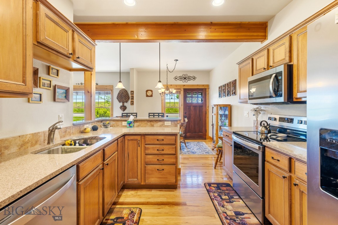3069 Fen Way B Property Photo 17