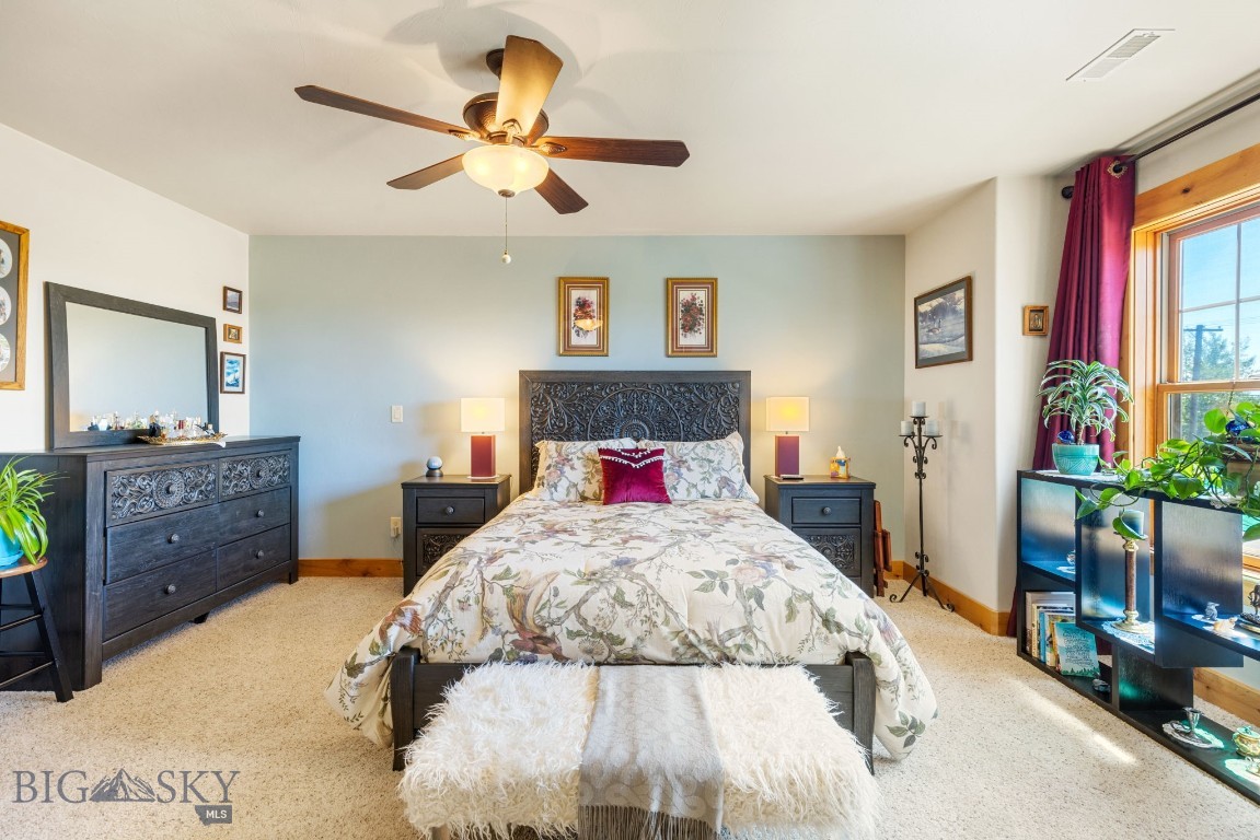3069 Fen Way B Property Photo 24