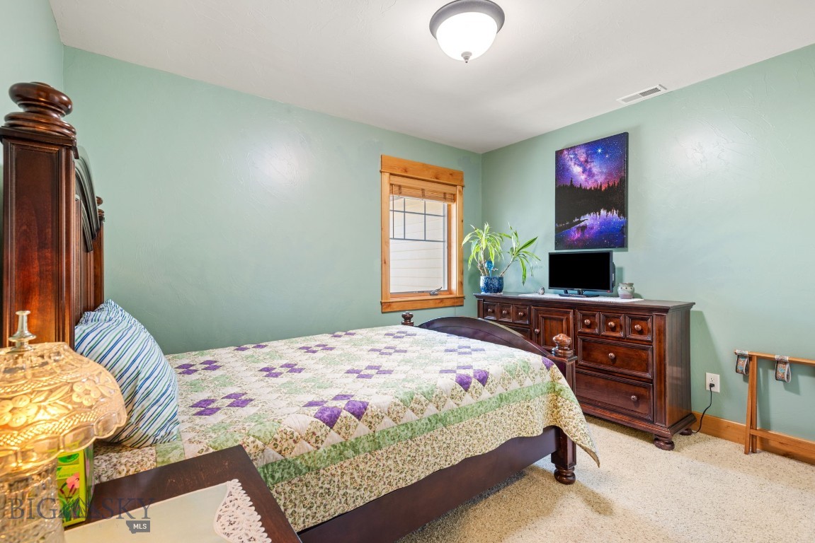 3069 Fen Way B Property Photo 32