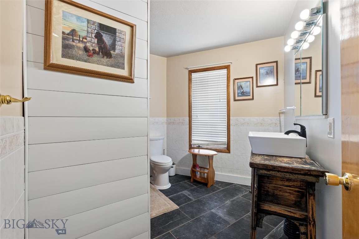 127 Low Street Property Photo 23
