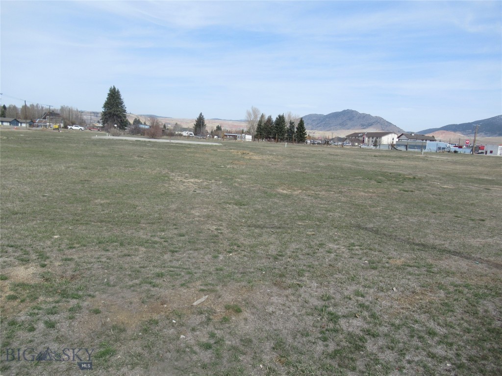 1830 Holmes Property Photo 28