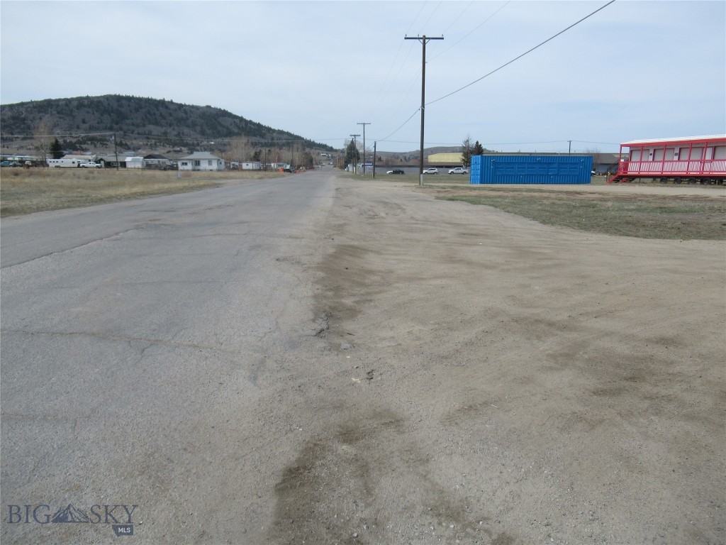 1830 Holmes Property Photo 31