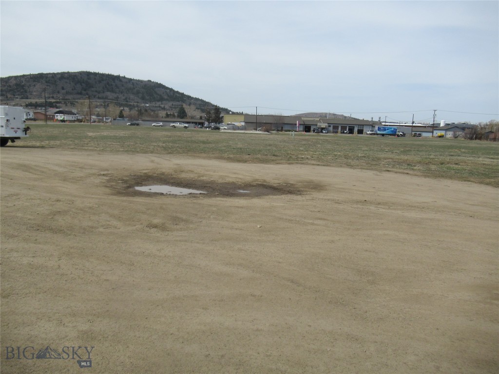 1830 Holmes Property Photo 33