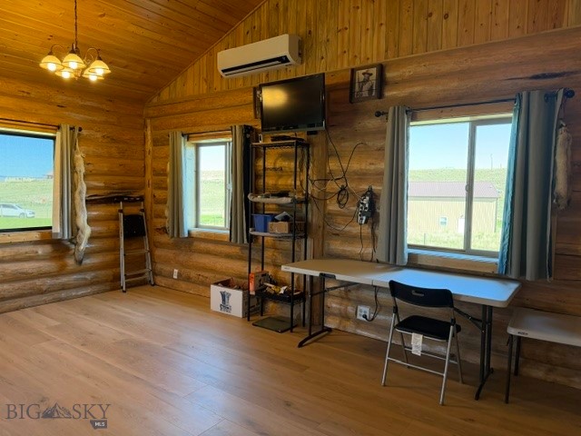 3919 Blacktail Road Property Photo 10
