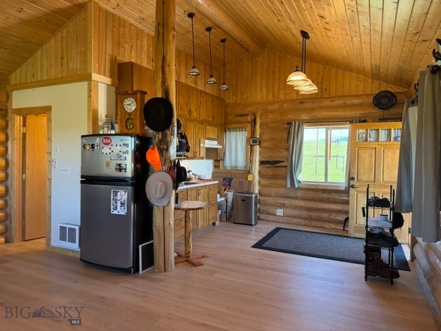 3919 Blacktail Road Property Photo 15