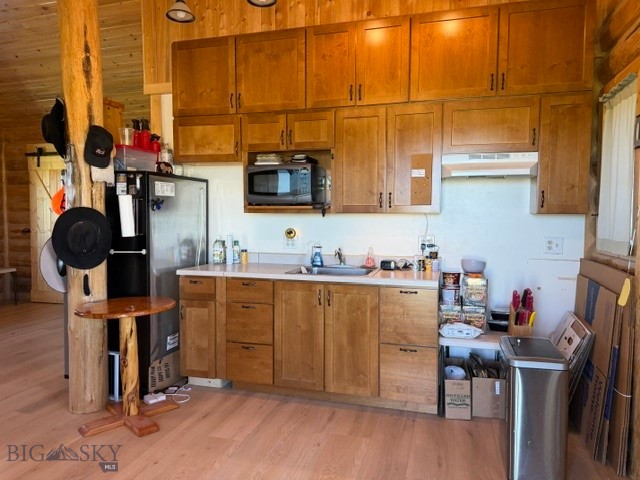 3919 Blacktail Road Property Photo 16