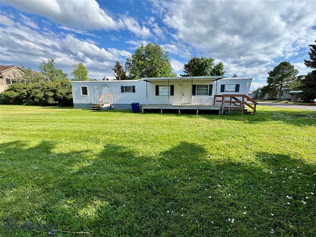 212 Yerger Drive Property Photo 1