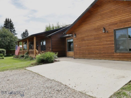 110 Claggett Property Photo 2