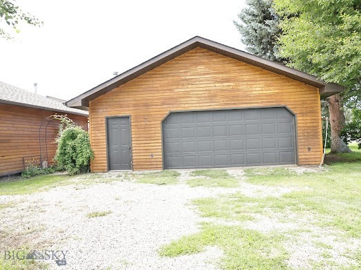 110 Claggett Property Photo 4