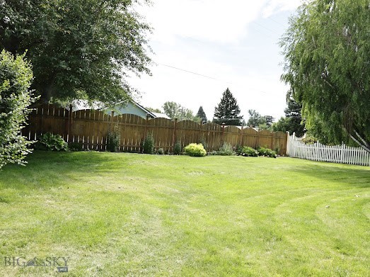 110 Claggett Property Photo 12