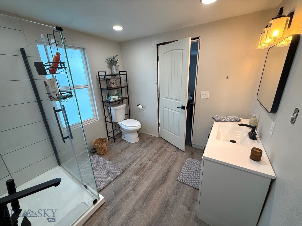 202 Busha Property Photo 6