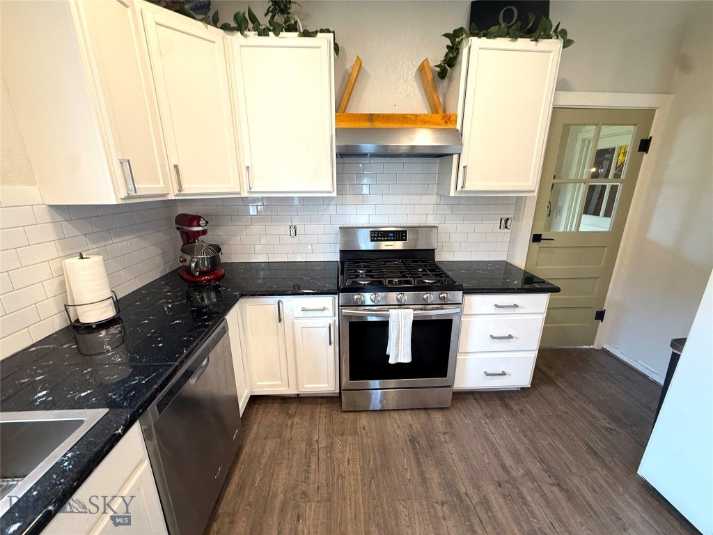 202 Busha Property Photo 10