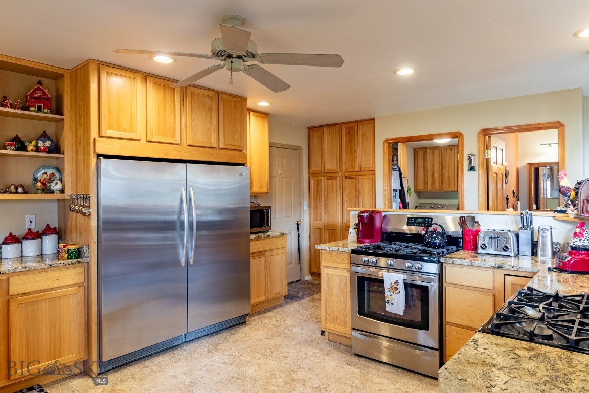 12 Bench Road Property Photo 15