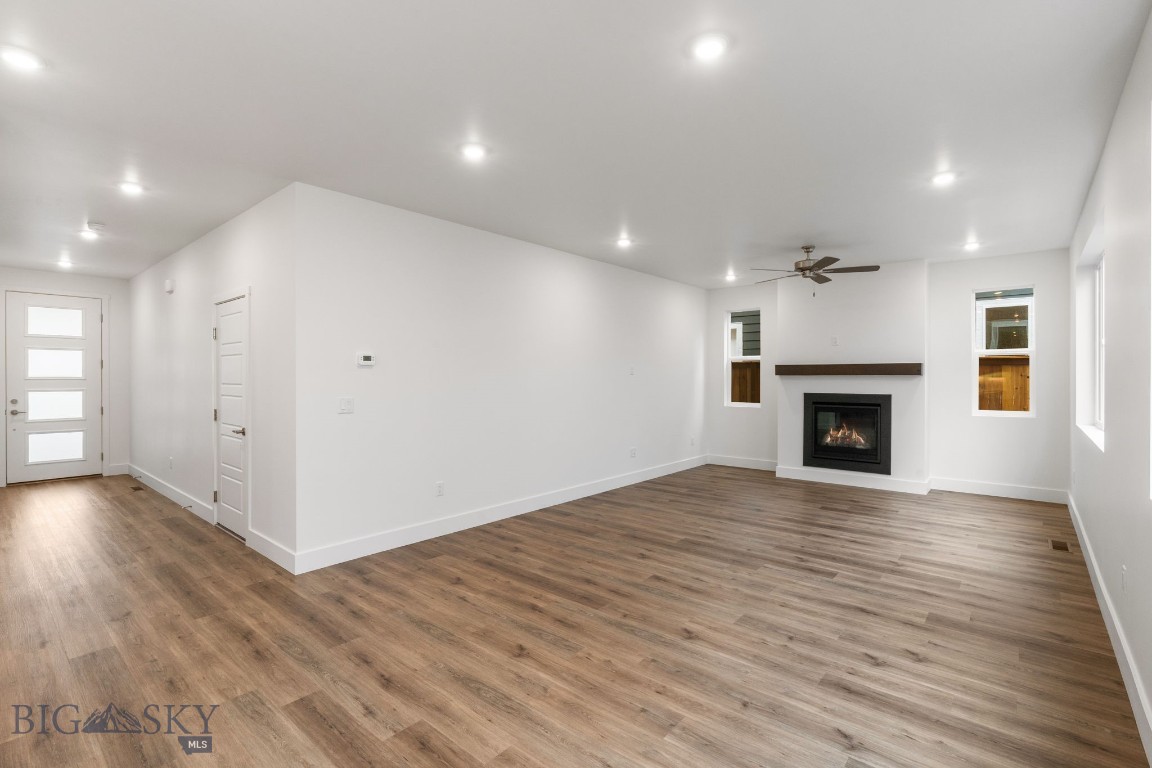 4818 Touchstone Lane Property Photo 5