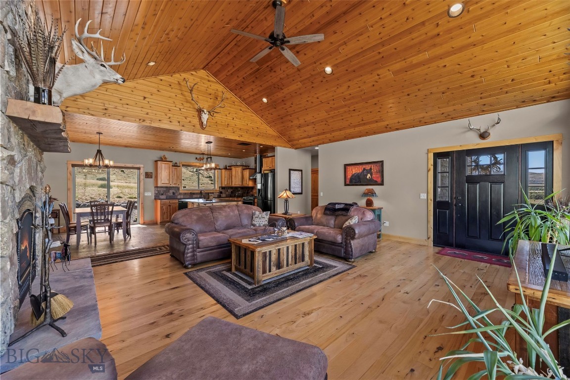 60 Hidden Valley Road Property Photo 14
