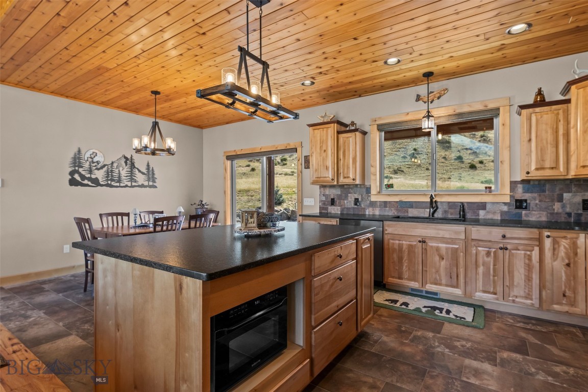 60 Hidden Valley Road Property Photo 24