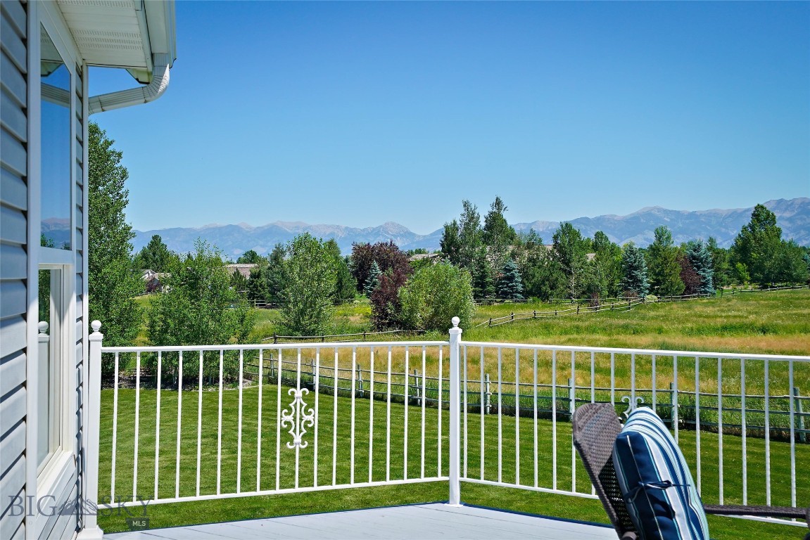 1343 Candlelight Drive Property Photo 24