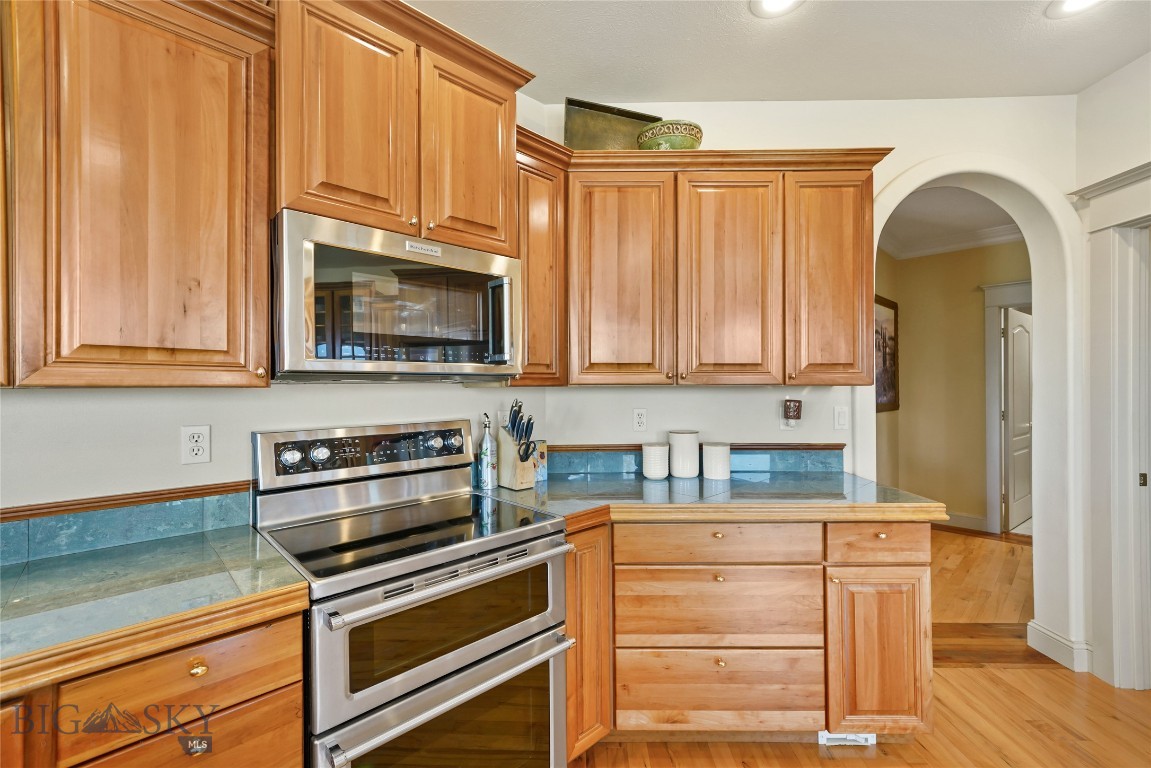 1343 Candlelight Drive Property Photo 33