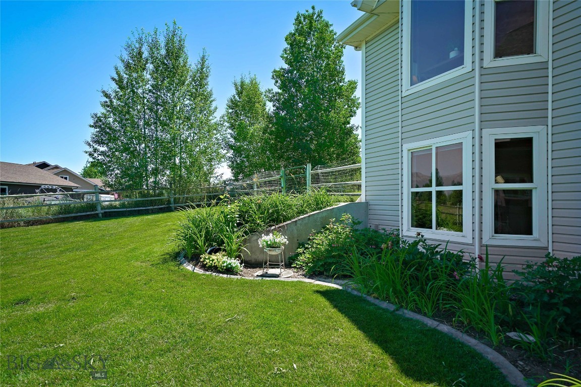 1343 Candlelight Drive Property Photo 87