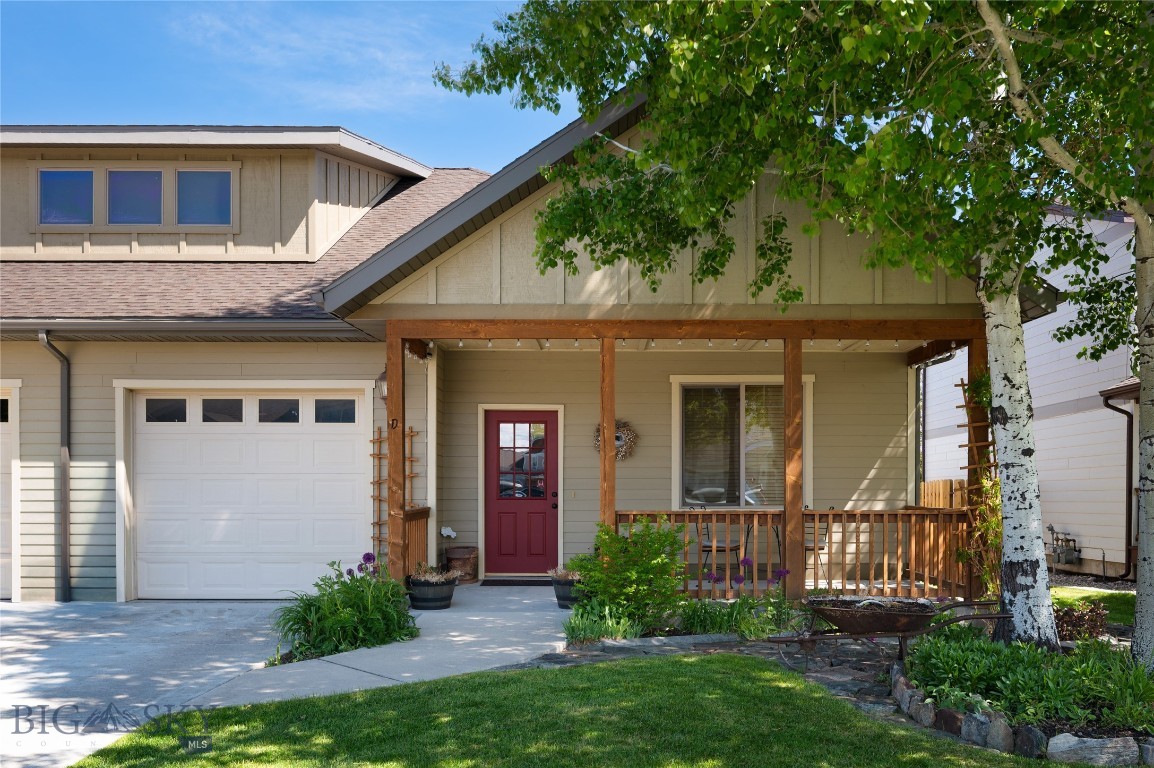 4541 Ethan Way D Property Photo 2