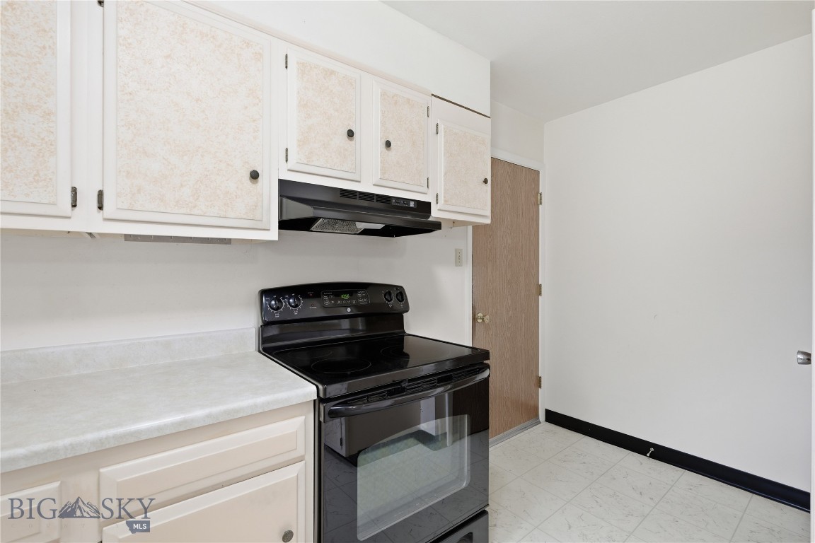 17 N Walnut Street Property Photo 17