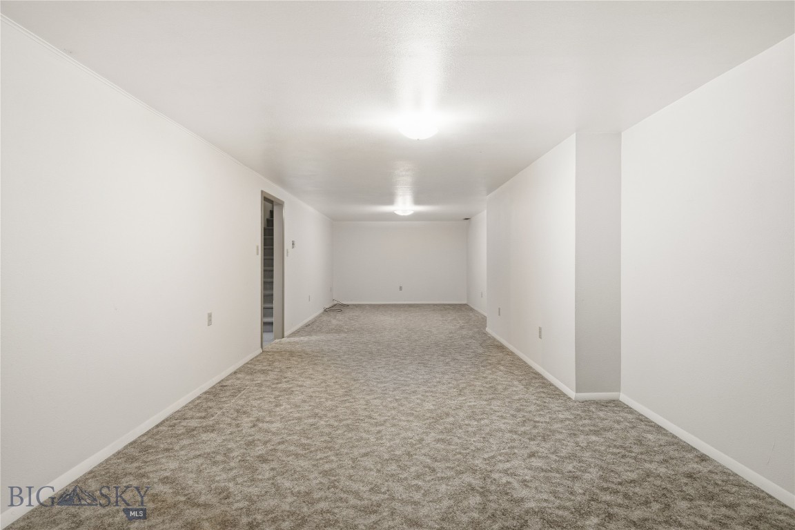 17 N Walnut Street Property Photo 35