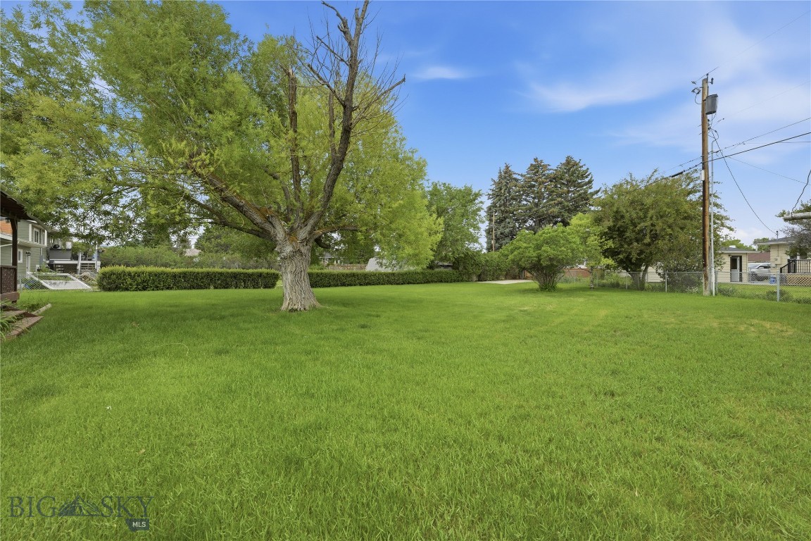 17 N Walnut Street Property Photo 68