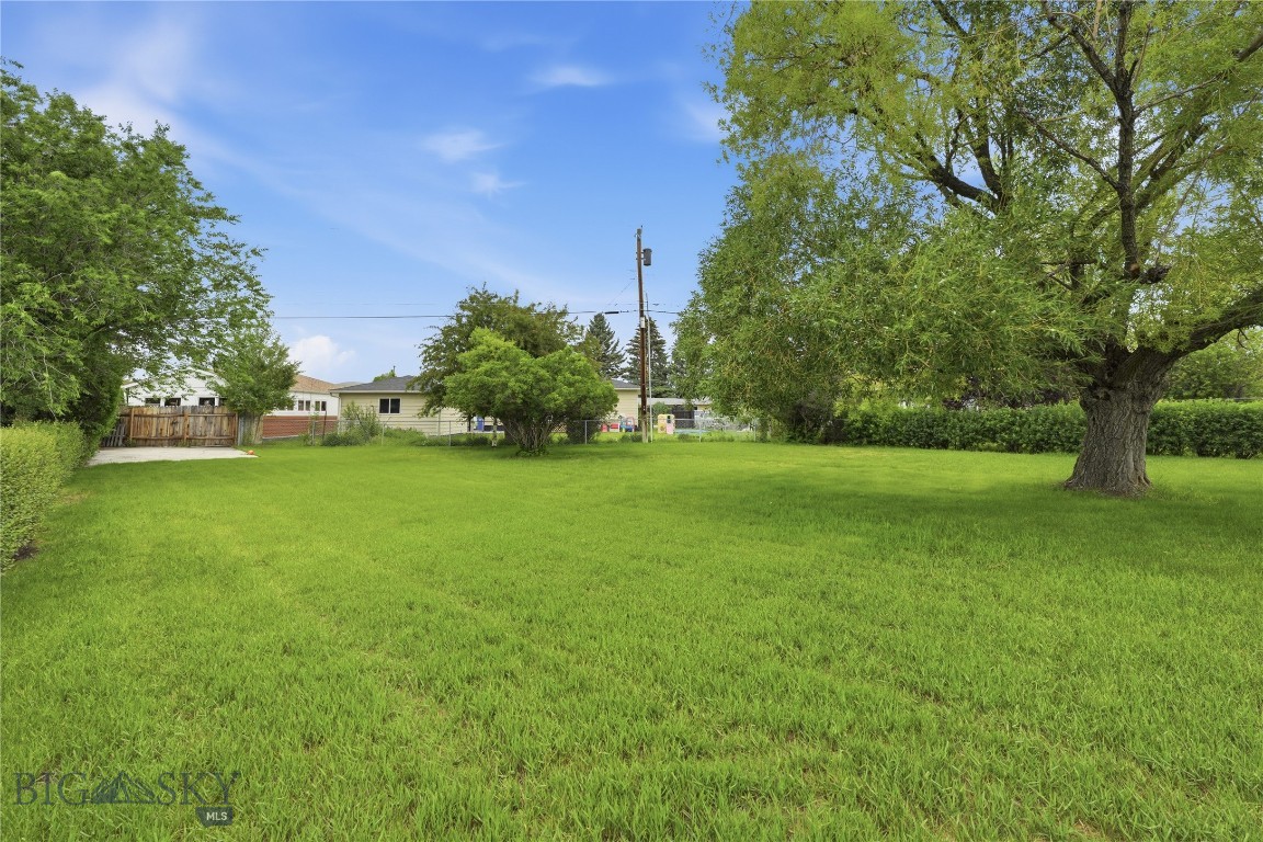 17 N Walnut Street Property Photo 73