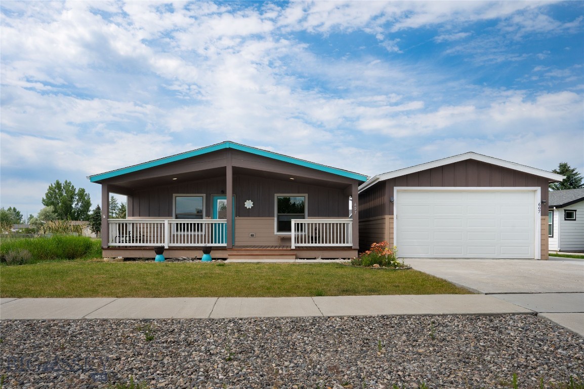 607 Meadow Circle Property Photo 1