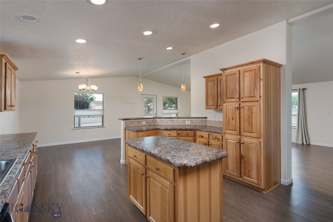 607 Meadow Circle Property Photo 13